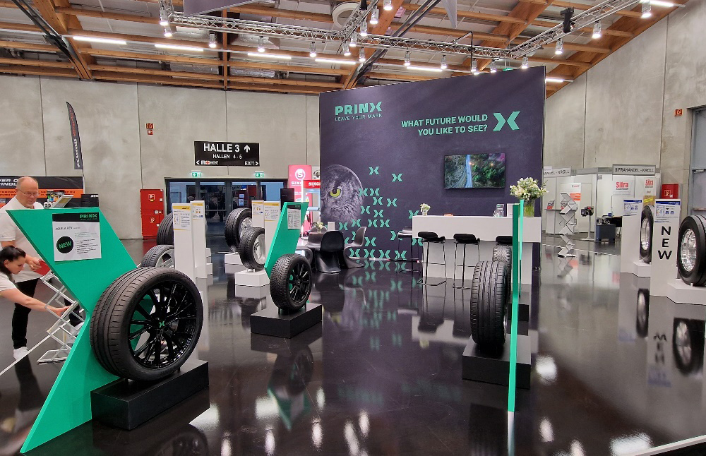 亚星会员平台亮相奥地利AutoZum汽车展引领新能源出行